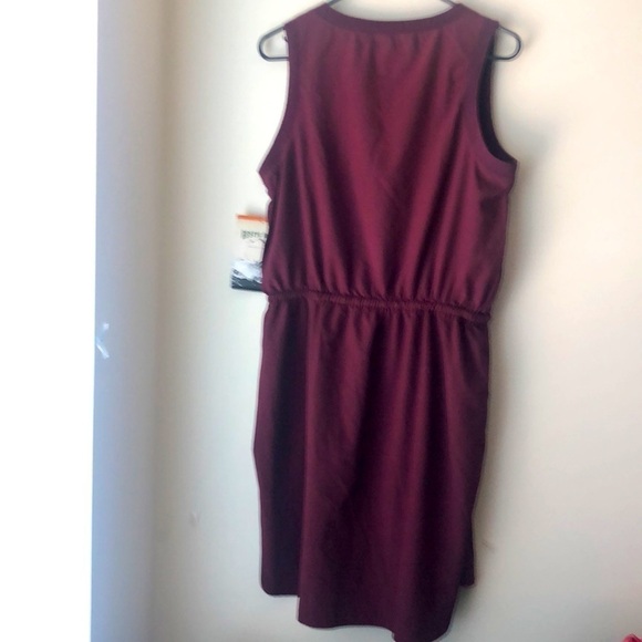 NWT rustic ridge burgundy quick dry dress - Picture 6 of 6